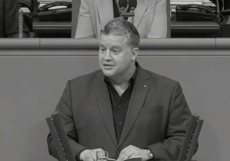 Poznati političar preminuo na skijaškoj stazi, nije mu bilo spasa