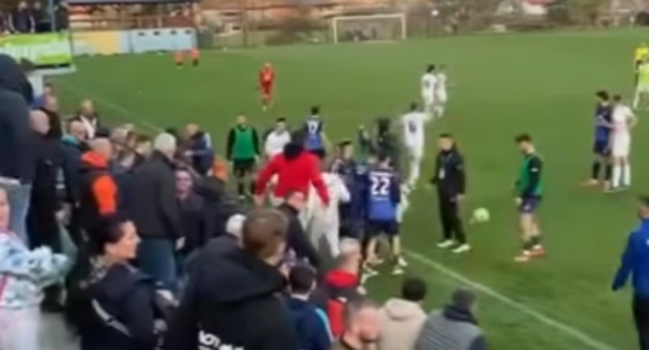 Nova drama na bh. terenima: Igrač fizički nasrnuo na člana publike (VIDEO)