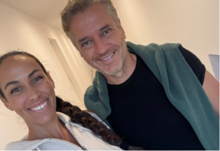 Slovenački premijer ljubi 20 godina mlađu misicu: Ko je Tina Gaber, supruga Roberta Goloba 