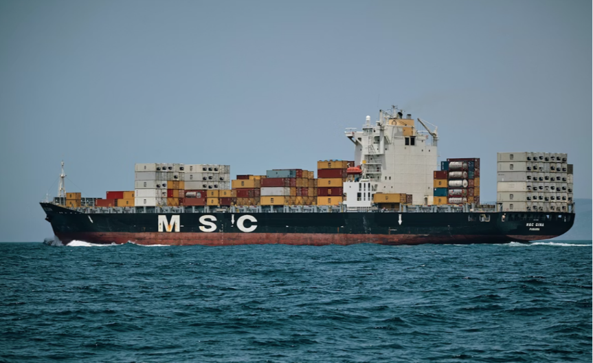 Iran brodovima počeo naplaćivati prolaz kroz Ormuski moreuz