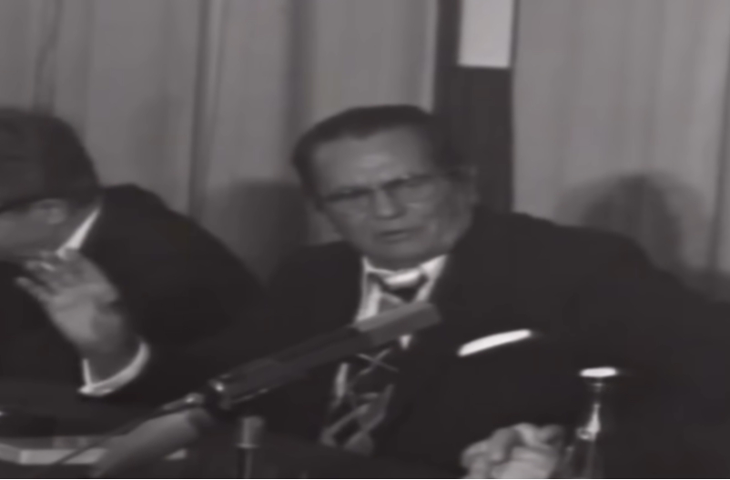 Isplivala nikad viđena slika mladog Tita u zatvoru: Jedan detalj na licu svi komentarišu (FOTO)