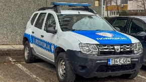 Pokušali podmititi policiju u Tesliću: Dvojica uhapšena zbog davanja mita