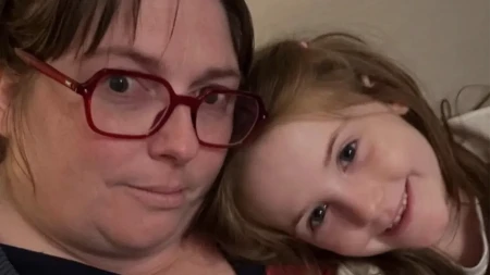 Ima dijete, ali je nevina: Njena ispovijest šokirala internet, evo kako je postala majka (FOTO)