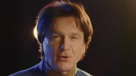 Poznati pjevač krišom gledao djevojku Zdravka Čolića kako se kupa