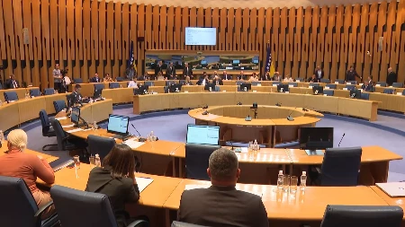 Prekinuta sjednica Doma naroda: Nema kvoruma zbog spora oko akciza