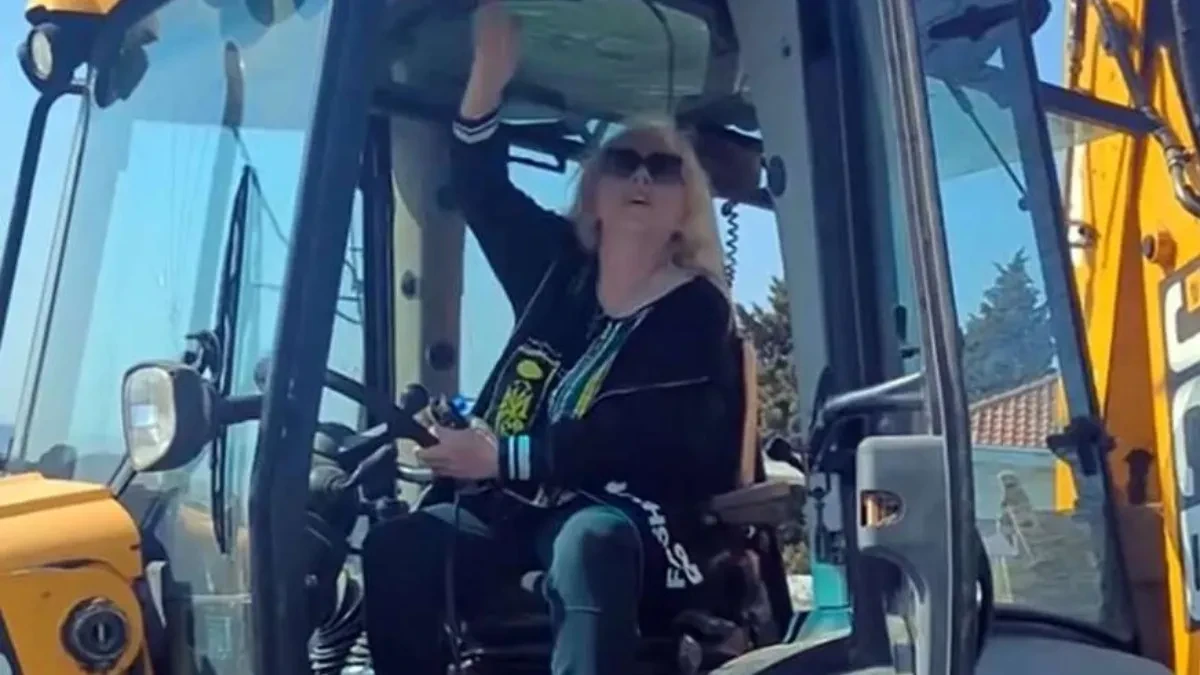 Zorica Marković nakon operacije srca sjela na bager: "Završavamo započeto" 