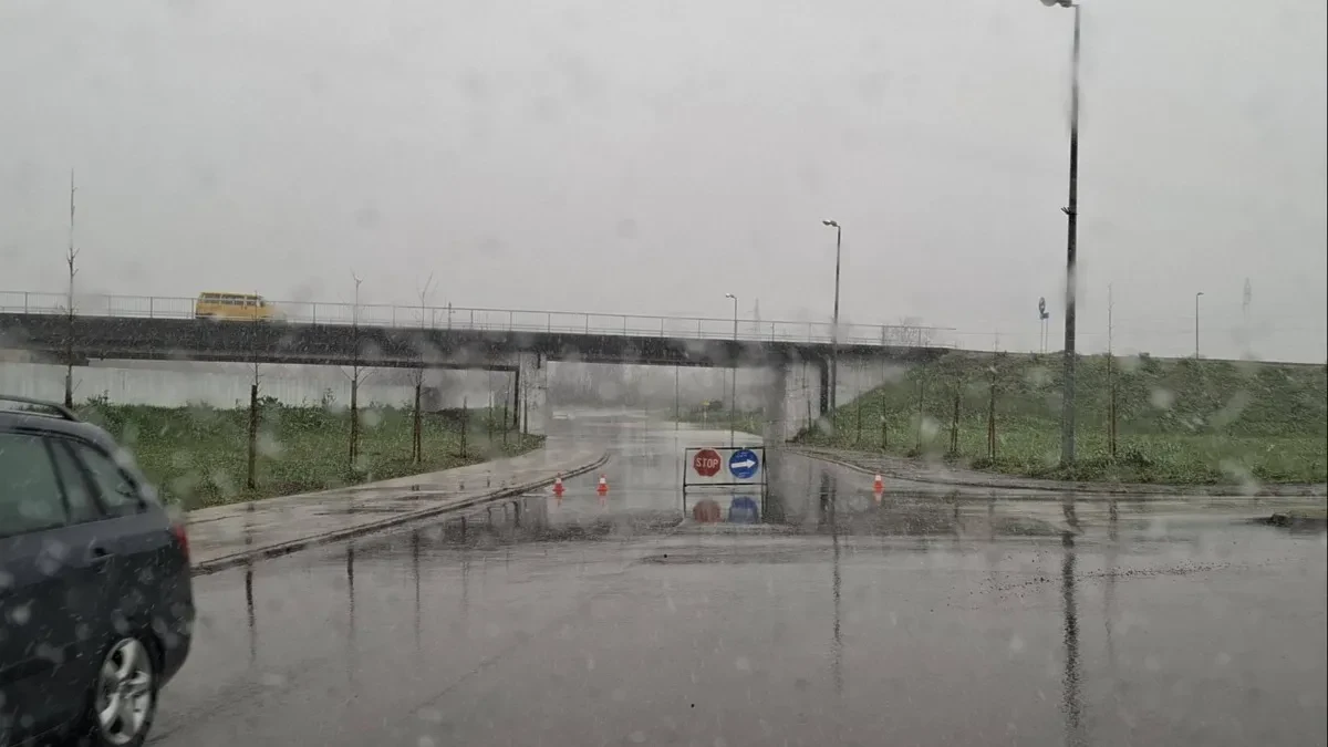 Obustavljen saobraćaj kod Novog mosta u Derventi zbog podzemnih voda