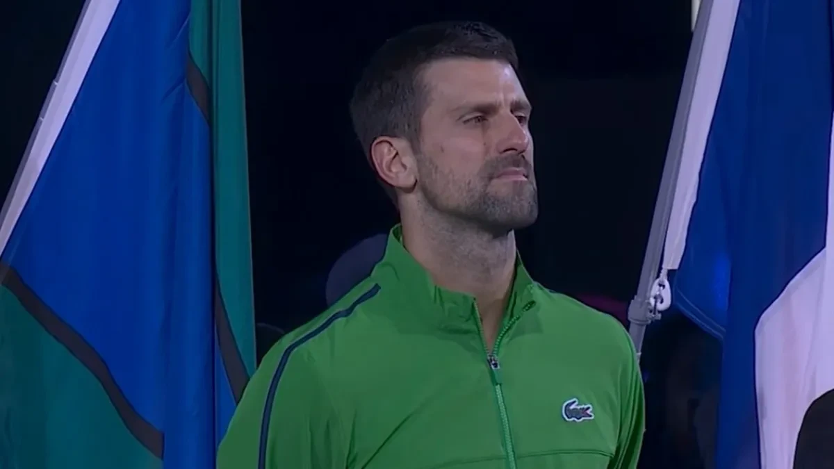 Đoković uz harmoniku zapjevao hit Marinka Rokvića (VIDEO)