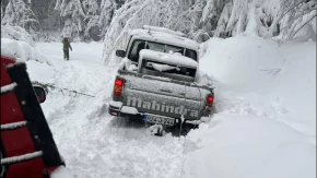 Evakuacija putnika na Kozari (FOTO)