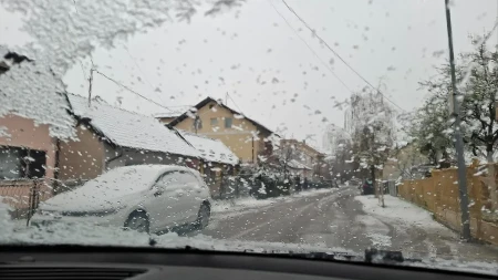 Čišćenje puteva u skladu sa potrebama i prioritetima.