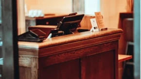 Stranačno zapošljavanje uzelo maha: Konkurs za portira u Republici Srpskoj stigao do Strazbura