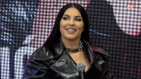 Kakva kraljica: Seka Aleksić "oduvala" muškarca koji joj je poslao fotografiju polnog organa