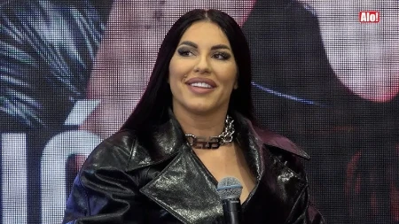 Kakva kraljica: Seka Aleksić "oduvala" muškarca koji joj je poslao fotografiju polnog organa