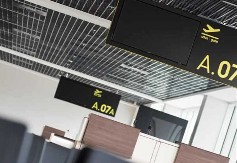 Avion sa 200 srpskih državljana sletio u Beograd