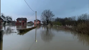 Svake godine ista priča: Još jedne padavine, još jednom poplavljeni dijelovi Prijedora (FOTO/VIDEO)