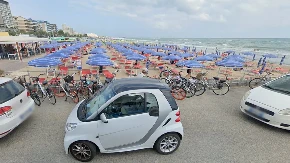 Grad na Jadranu uvodi zabranu pušenja na plažama