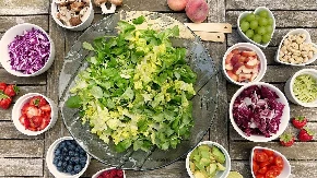 Obrok salata koja čisti crijeva: Idealna za večeru