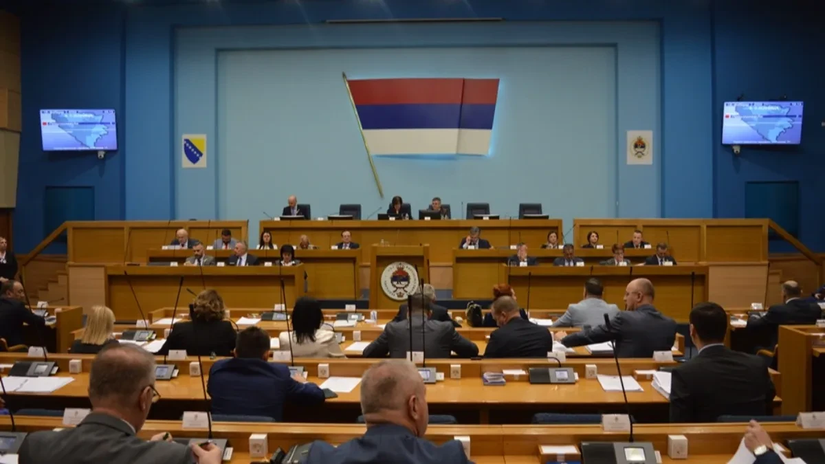 Posebna sjednica Narodne skupštine Srpske: Pred poslanicima set zakona