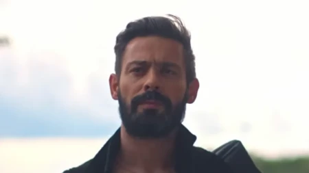 Milan Vasić nasmijao pratioce objavom sa sinom: Šala o „troškovima“ postala hit na mrežama (FOTO)