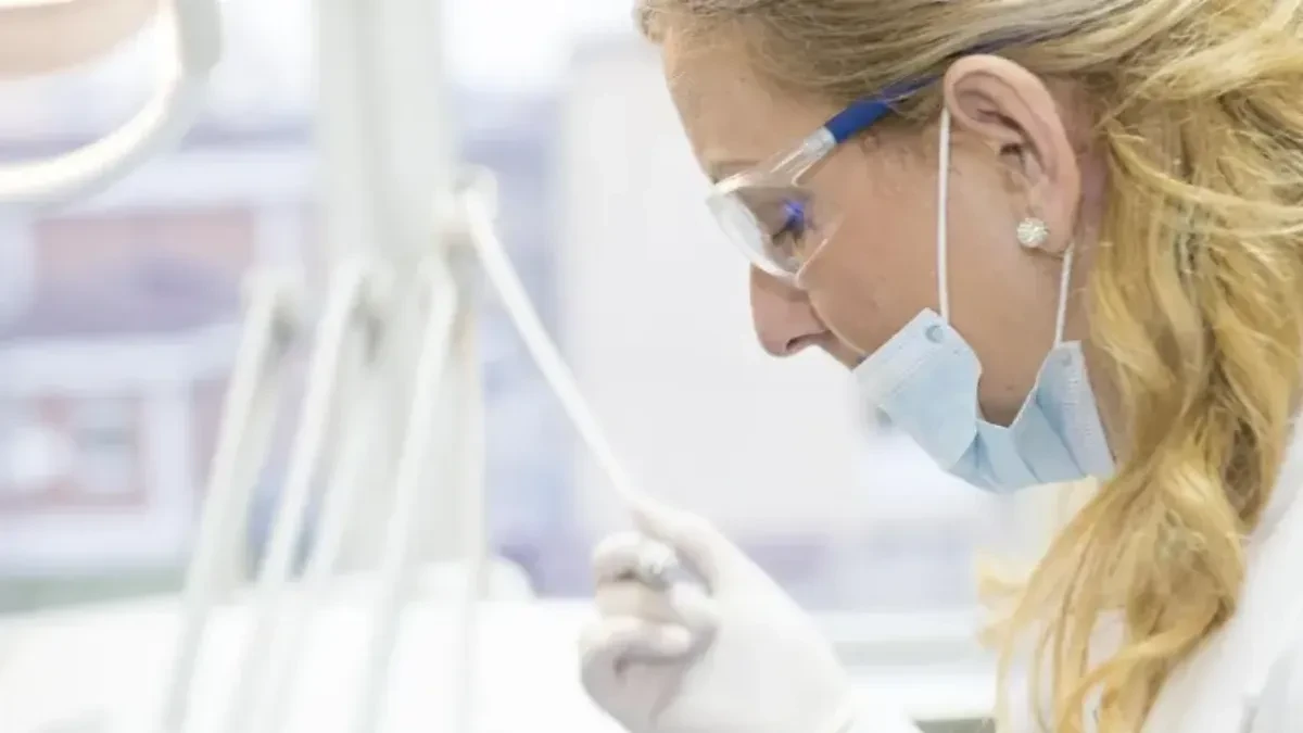 Potvrđen prvi slučaj ptičijeg virusa kod čovjeka