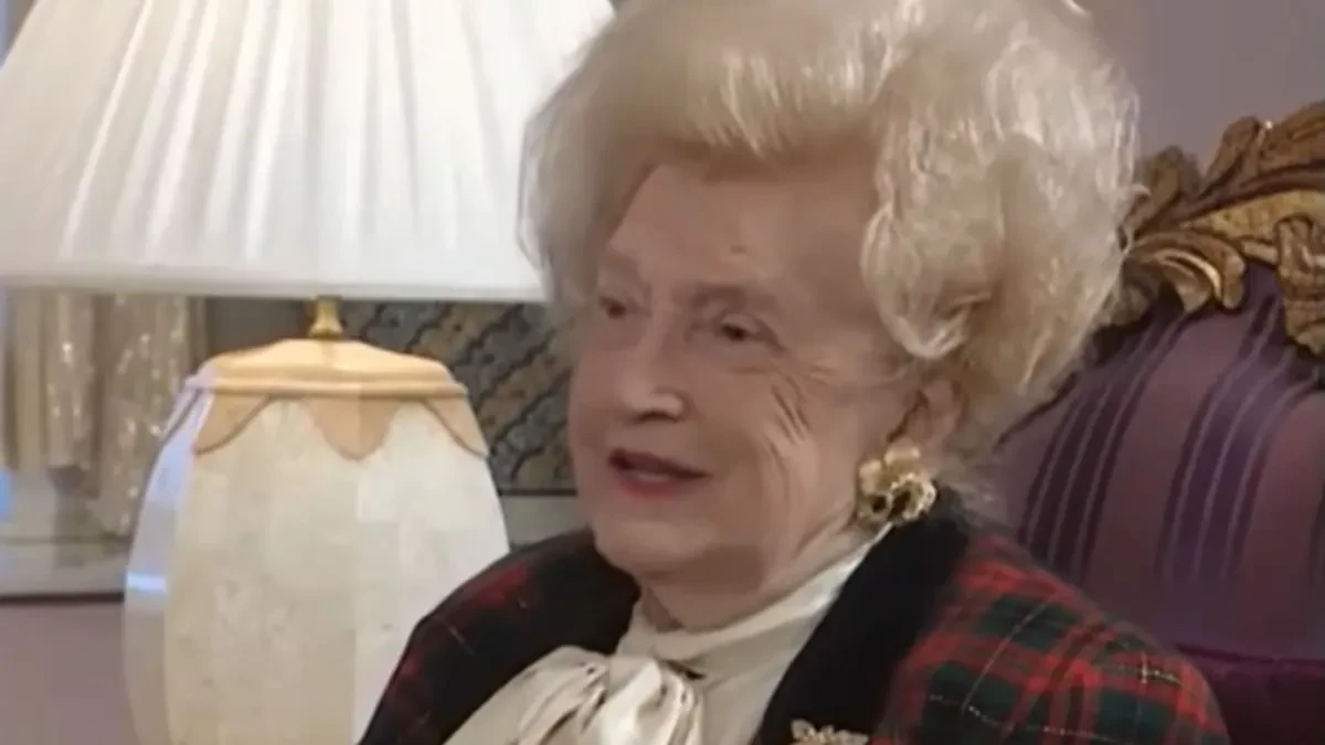 Svi komentarišu isto: Snimak Trampove majke ponovo postao viralan (VIDEO)