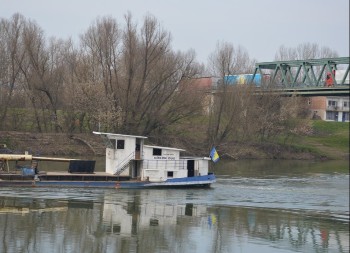 Savski brodovi i brodići efikasniji od kamiona (FOTO)