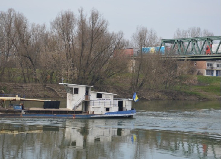 Savski brodovi i brodići efikasniji od kamiona (FOTO)