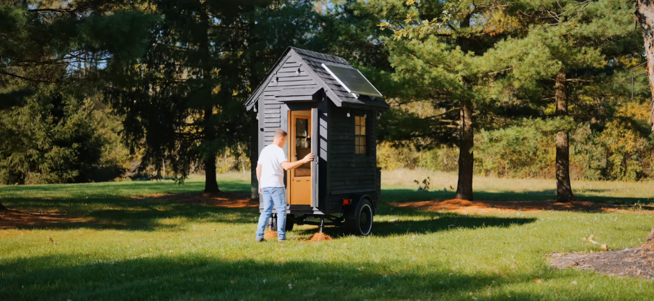 Amerikanac napravio minijaturnu kuću na točkovima i ušao u Ginisovu knjigu rekorda