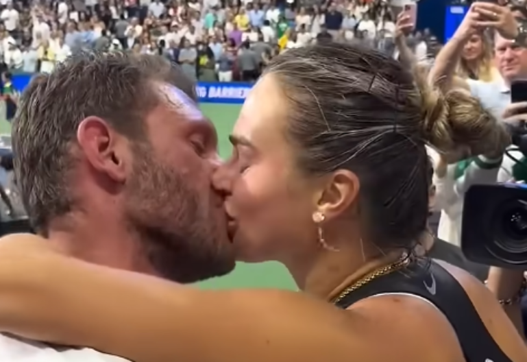 Arina Sabalenka u zagrljaju sa voljenim mužem: Iza njih se krije surova priča