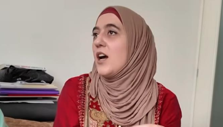 Odrasla u pravoslavnoj porodici, danas nosi hidžab: Priča Sarajke koja je pronašla novi životni put