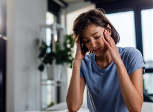 Neurolog upozorava: Kada česte glavobolje zahtijevaju pregled ljekara