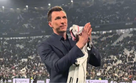 Pogledajte kako je Mario Mandžukić dočekan na stadionu Juventusa