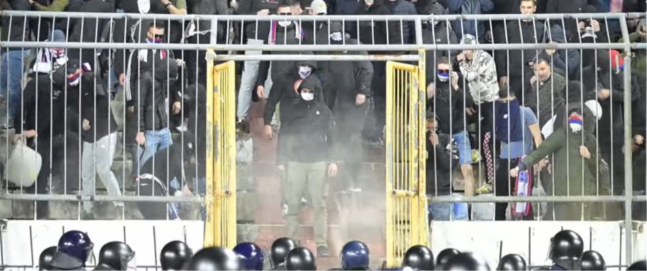 Torcida zapalila stolice na sjevernoj tribini nakon poraza od Dinama
