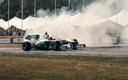 Ferrarijeva brzina nemoćna pred Mercedesovim čudom: Dobili smo zabavu, ali smo izgubili srž trkanja