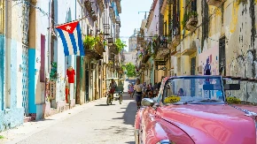 Ruski tanker stigao na Kubu: 730.000 barela nafte za ublažavanje teške energetske krize