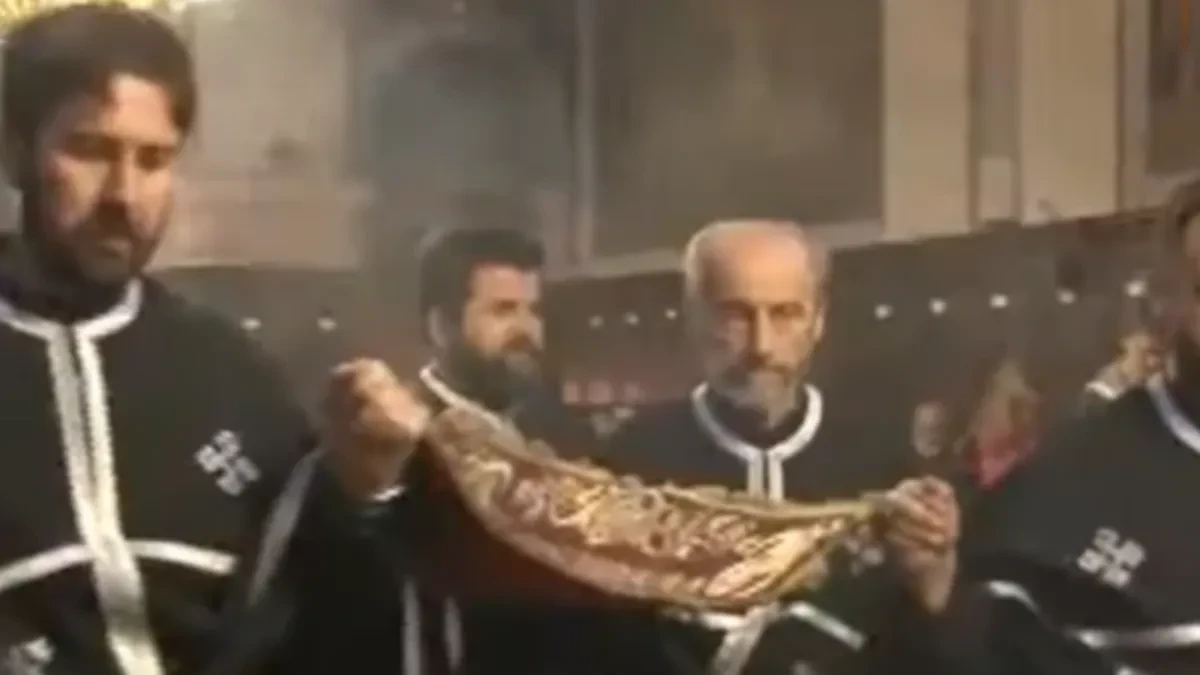 Svetinja koja potresa vjernike: Evo šta zaista znači plaštanica