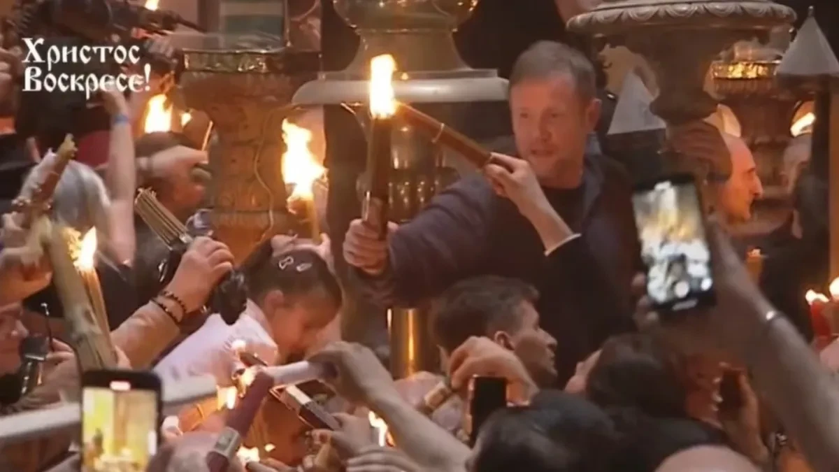 Večeras blagodatni oganj sa Hristovog groba stiže u Hram Svetog Save