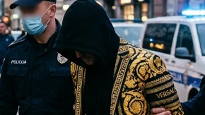 Završio na optužnici nakon što je posudio versaće odijelo za svadbu