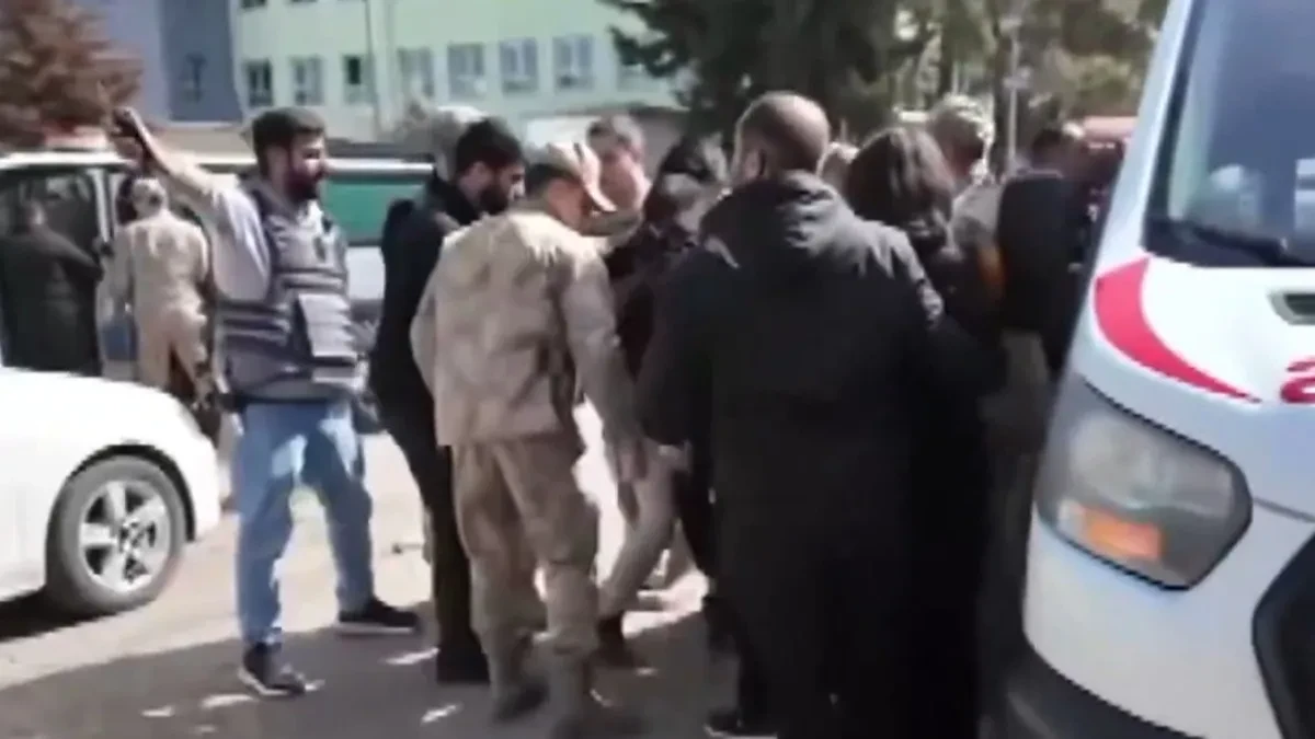 Ovo je napadač koji je otvorio vatru u školi: Mladić najavio masakr na mrežama (FOTO)