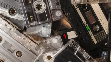 Zaboravljeno blago na tavanu: Zašto kolekcionari plaćaju pravo bogatstvo za stare muzičke kasete?
