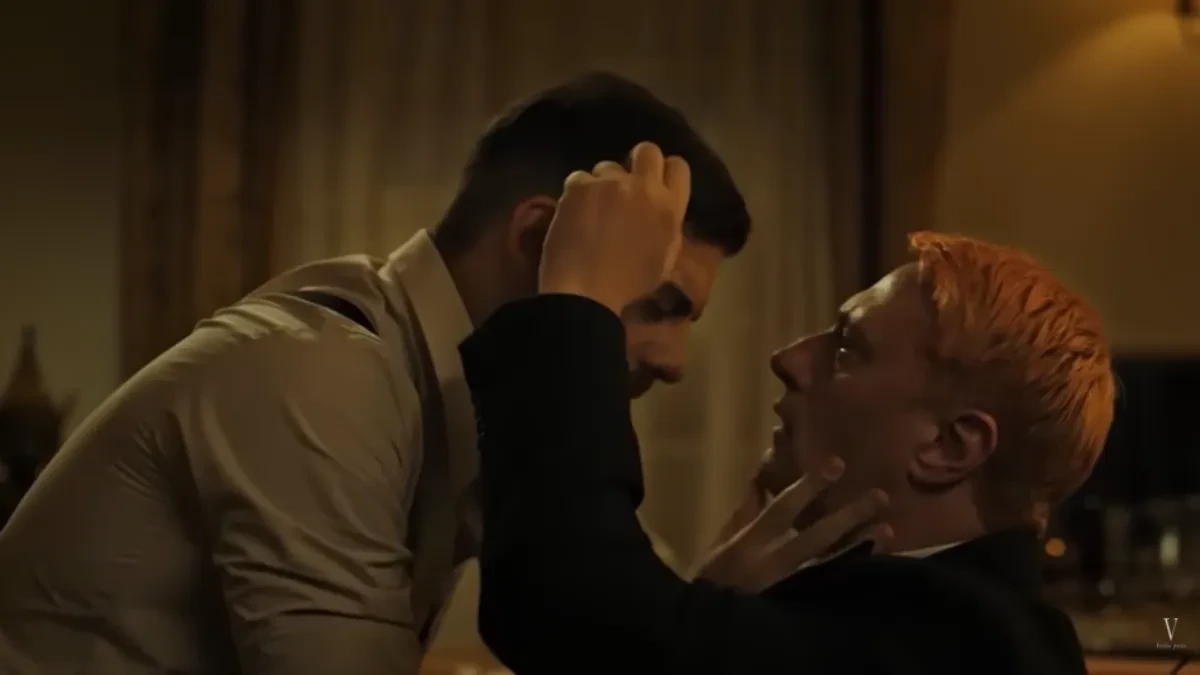 Poljubili se Andrija Milošević i Milan Marić: Društvene mreže gore zbog vrele scene (VIDEO)