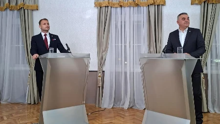 Završen duel Minića i Stanivukovića: Verbalni rat o „političkim invalidima“ i propalim „Drinama“