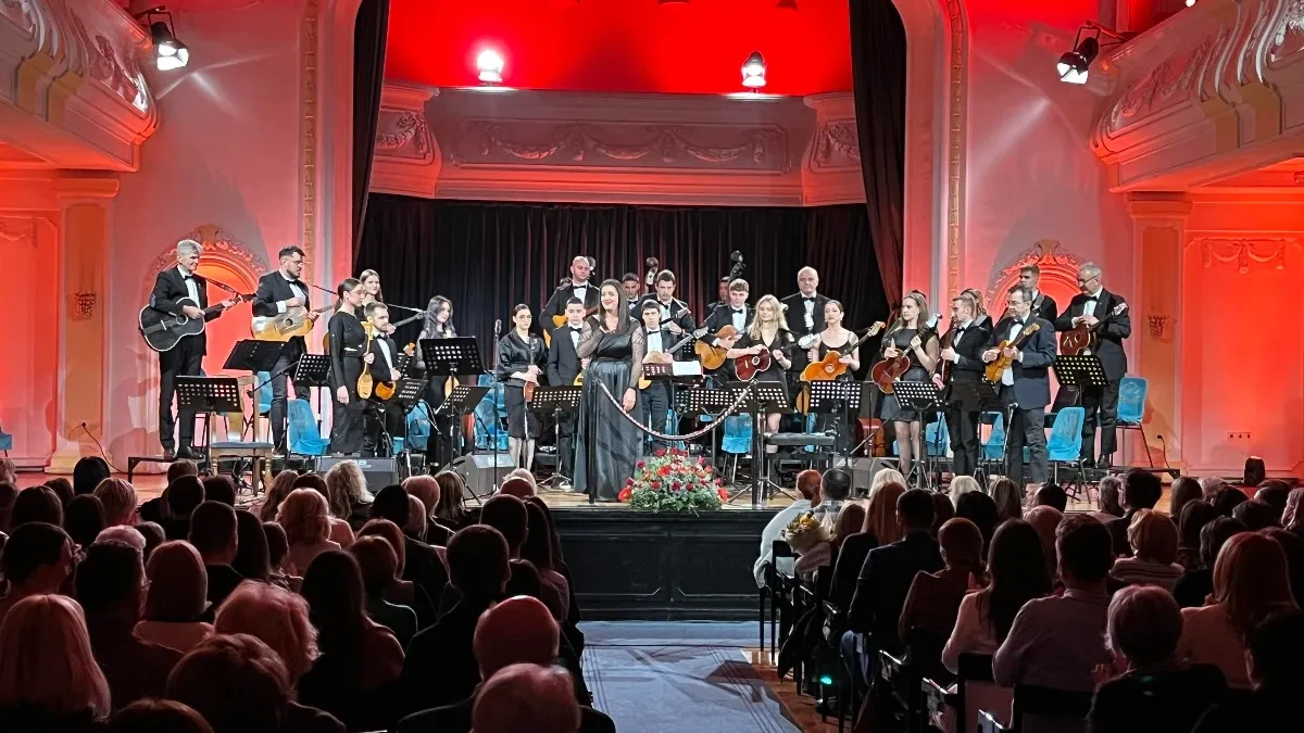 Festival "Veče uz tamburu" donosi praznik tamburaške muzike u Banjaluku (FOTO)