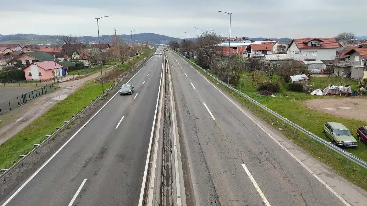 Kolaps na brzoj cesti kod Banjaluke zbog udesa