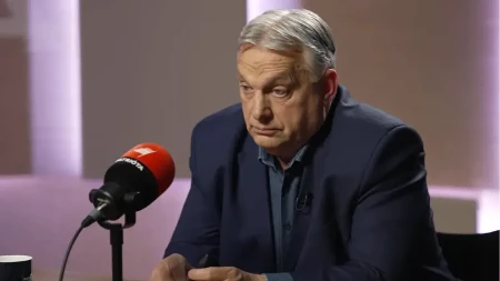 Orban prvi put u javnosti poslije izbora: Oporavljam se od šoka