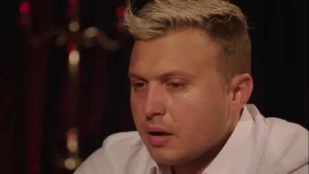 Karić nakon presude za prebijanje Nataše Šavije napustio Srbiju (FOTO)