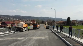 Mještani Česme upozoravaju na opasnosti na novom mostu