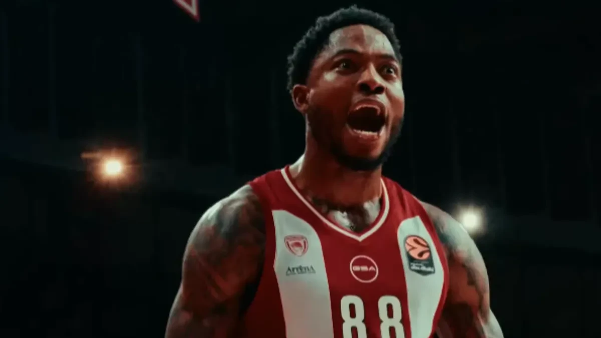 Oštra kazna za Tajrika Džonsa: Centar suspendovan zbog vrijeđanja navijača