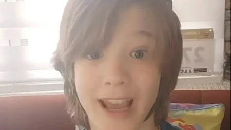 O ovom dječaku priča region: Viktor hekla za svakog novog pratioca, i već je osvojio srca mnogih