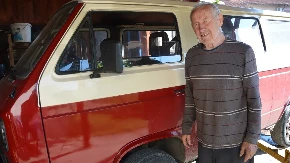 Od vulkanizera do inovatora: Stevo u devetoj deceniji i dalje stvara čuda (FOTO)